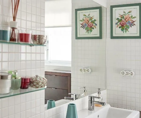 Haven - By The Metro With Ac